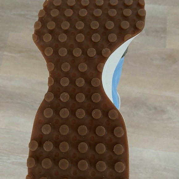 New Balance Unisex 327 Dark Olivine Chrome Blue Sneakers - Picture 8 of 9